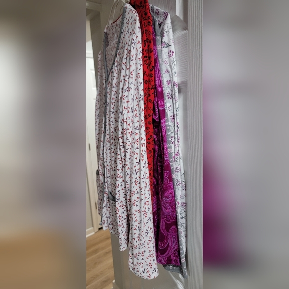 5 Pairs Of Soft and comfy pajama sets-Secret Treasures-size M - Picture 2 of 10